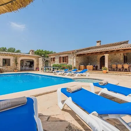 Villa Mateu Pollenca