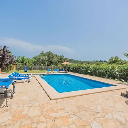 Mateu Villa Pollenca