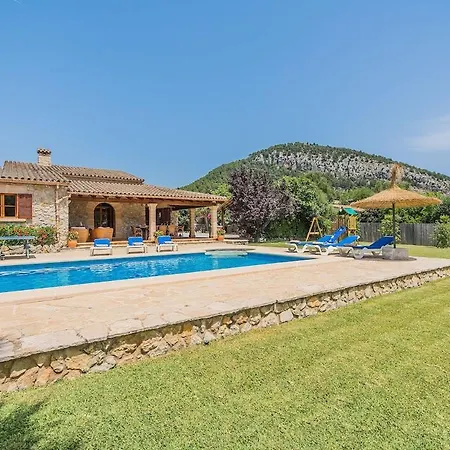 Mateu Villa *